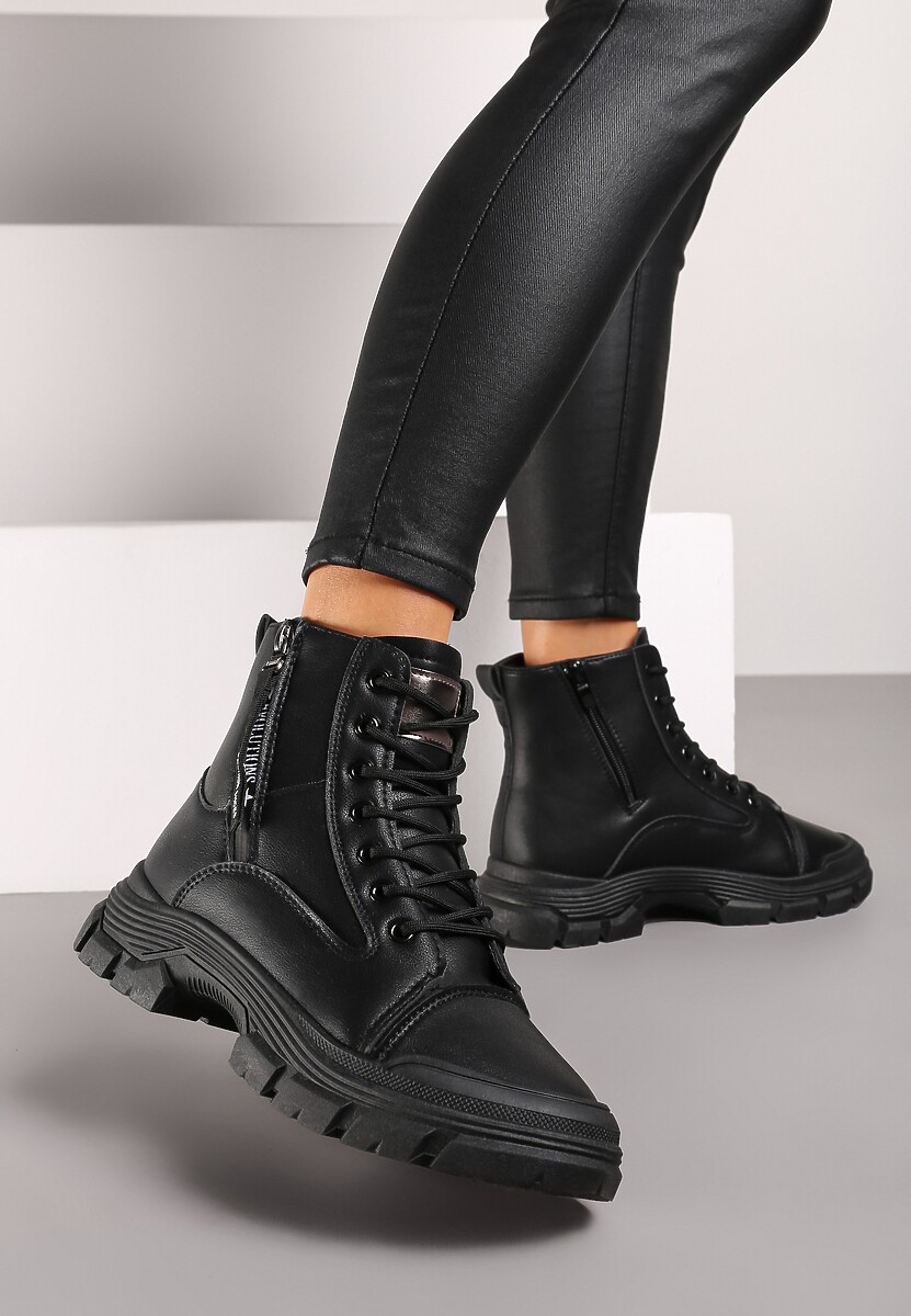 Białe Traperki na Tłoczonej Podeszwie Ozdobione Suwakiem przy Cholewce Linicia