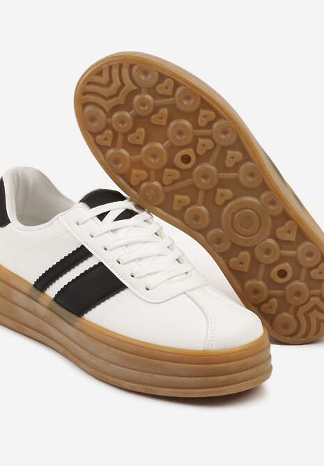 Białe Sneakersy Kultowe Tenisówki z Ozdobnymi Paskami Vandell