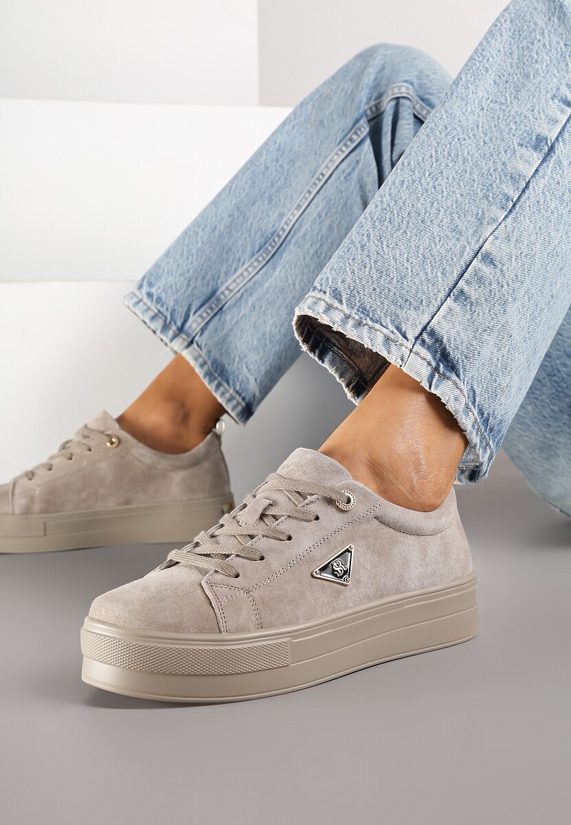 Szare Sneakersy na Platformie z Zamszu Naturalnego Ozdobione Aplikacją Beliale