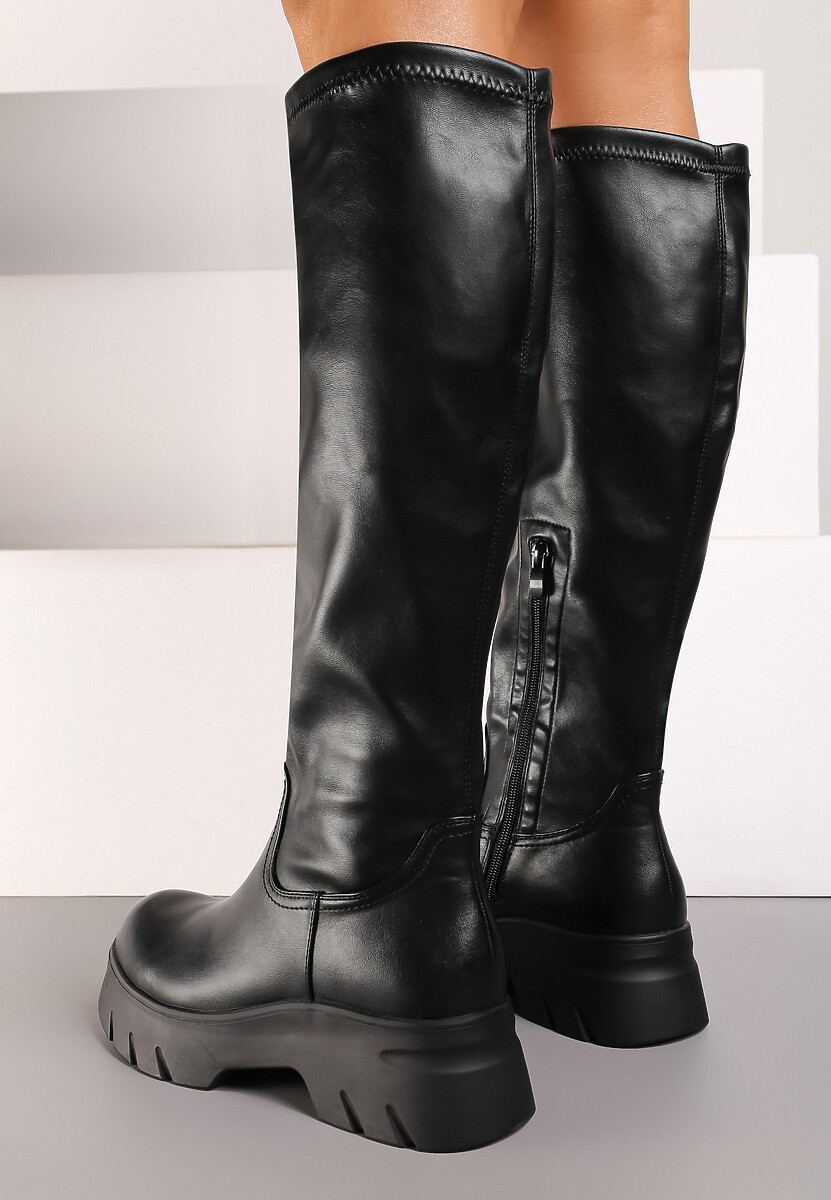 Czarne Kozaki w Stylu Grunge z Dopasowaną Cholewką Ezinora