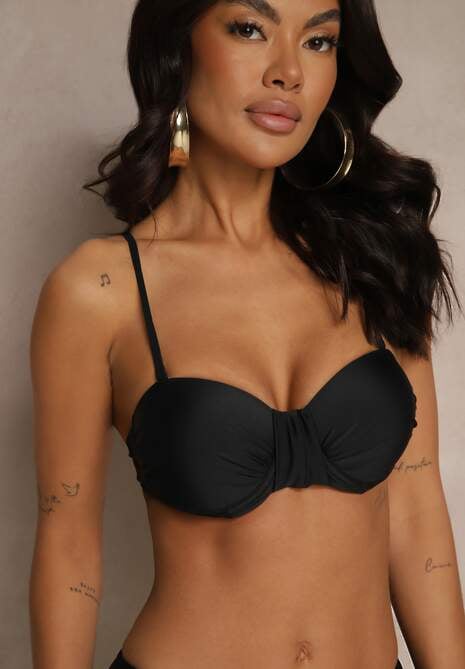 Czarne Bikini Figi i Usztywniany Biustonosz z Marszczeniem Vintelle