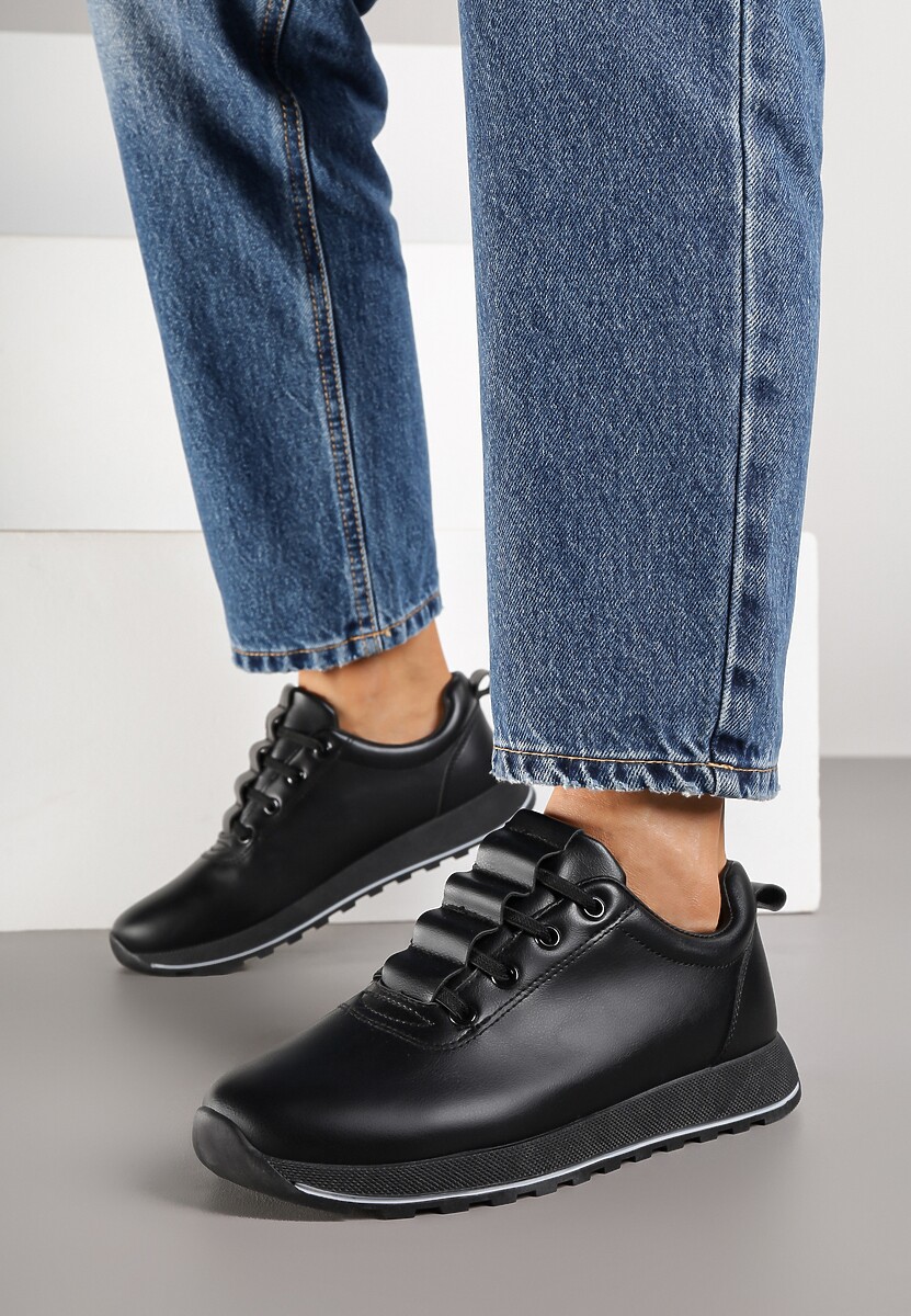 Czarne Sneakersy w Klasycznym Stylu Driosse