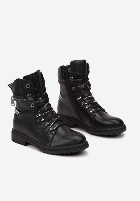 Czarne Botki Workery na Płaskiej Podeszwie Ozdobione Suwakiem i Napisami Aderiora