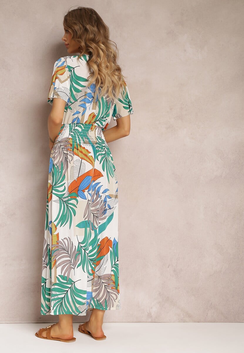 Biała Rozkloszowana Sukienka z Marszczonymi Gumkami w Talii i Krótkim Rękawem Laily