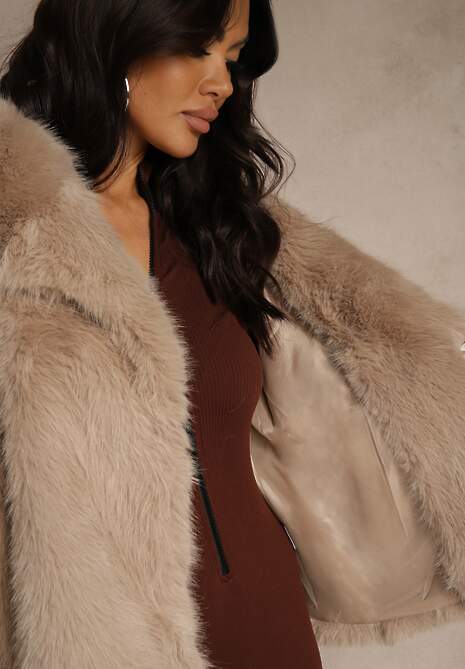 Beżowa Kurtka Futerko o Jednorzędowym Kroju z Szerokim Kołnierzem Dezile