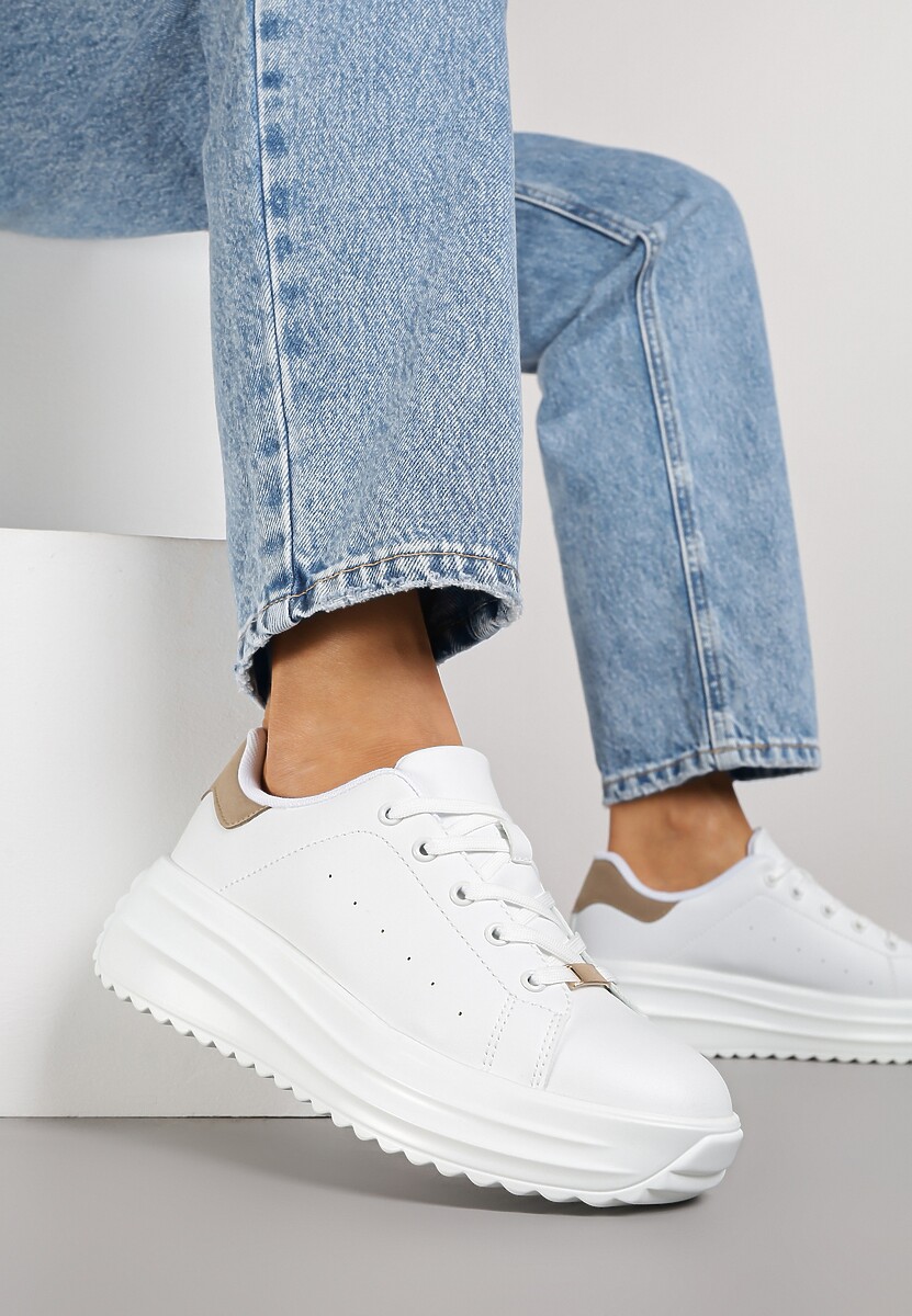 Białe Sneakersy na Platformie z Tłoczeniem i Perforacją Anirriva