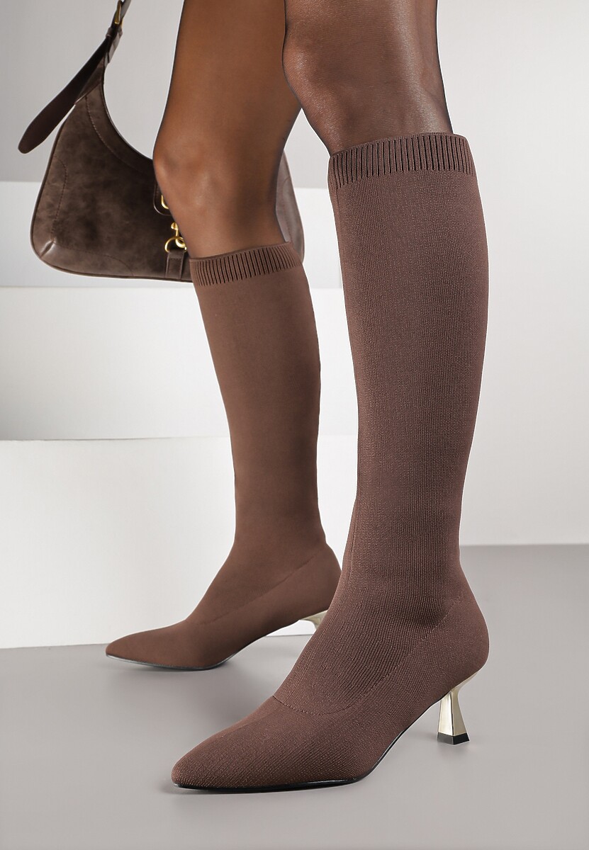 Brązowe Kozaki Vices na Kaczuszce Ozdobione Skarpetową Cholewką Asonelle