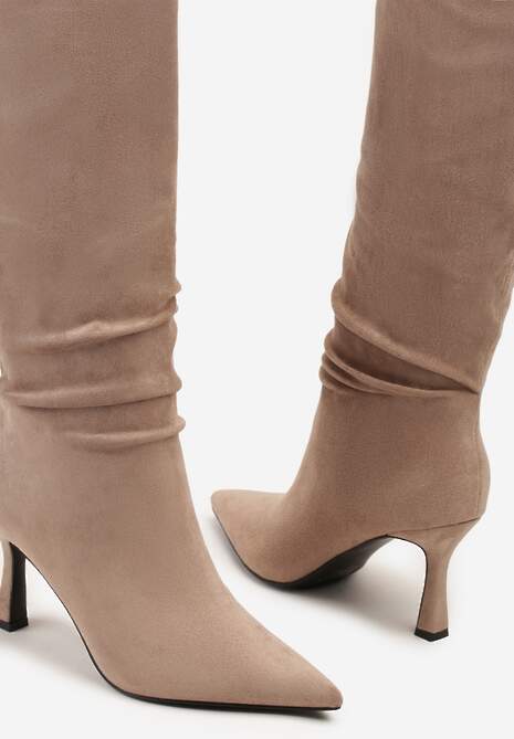 Ciemnobeżowe Kozaki na Szpilce o Geometrycznym Kształcie Latonelle