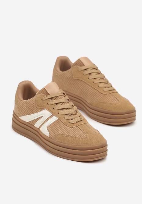 Ciemnobeżowe Sneakersy Tenisówki na Platformie z Tłoczeniem i Geometrycznym  Motywem Kialie