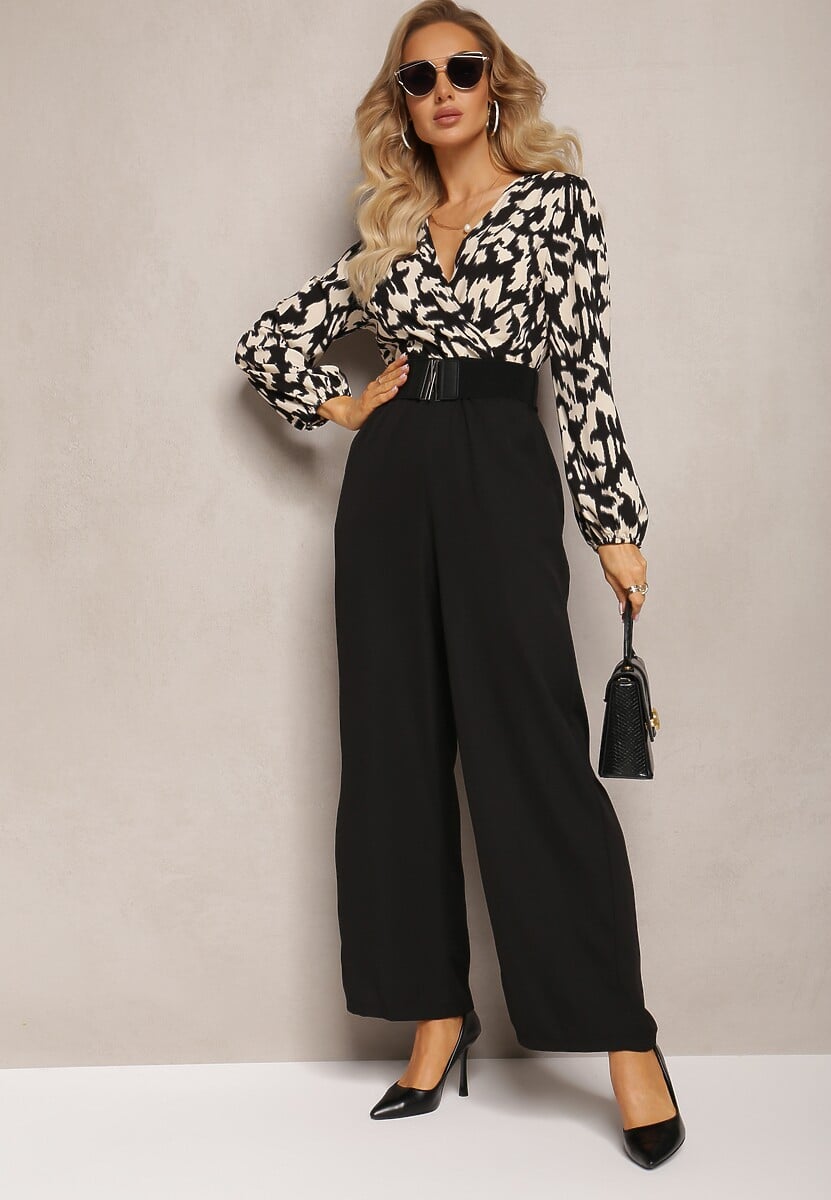 Czarno-Biały Kombinezon z Długimi Nogawkami i Kopertowym Dekoltem oraz Paskiem z Gumy Koretta