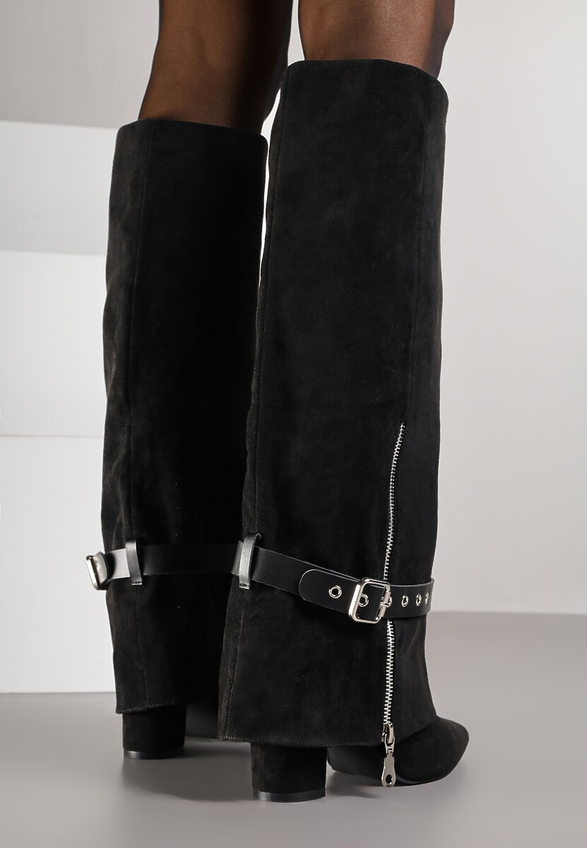 Czarne Kozaki Kowbojki na Słupku Ozdobione Klamrą i Wywiniętą Cholewką Unalasa