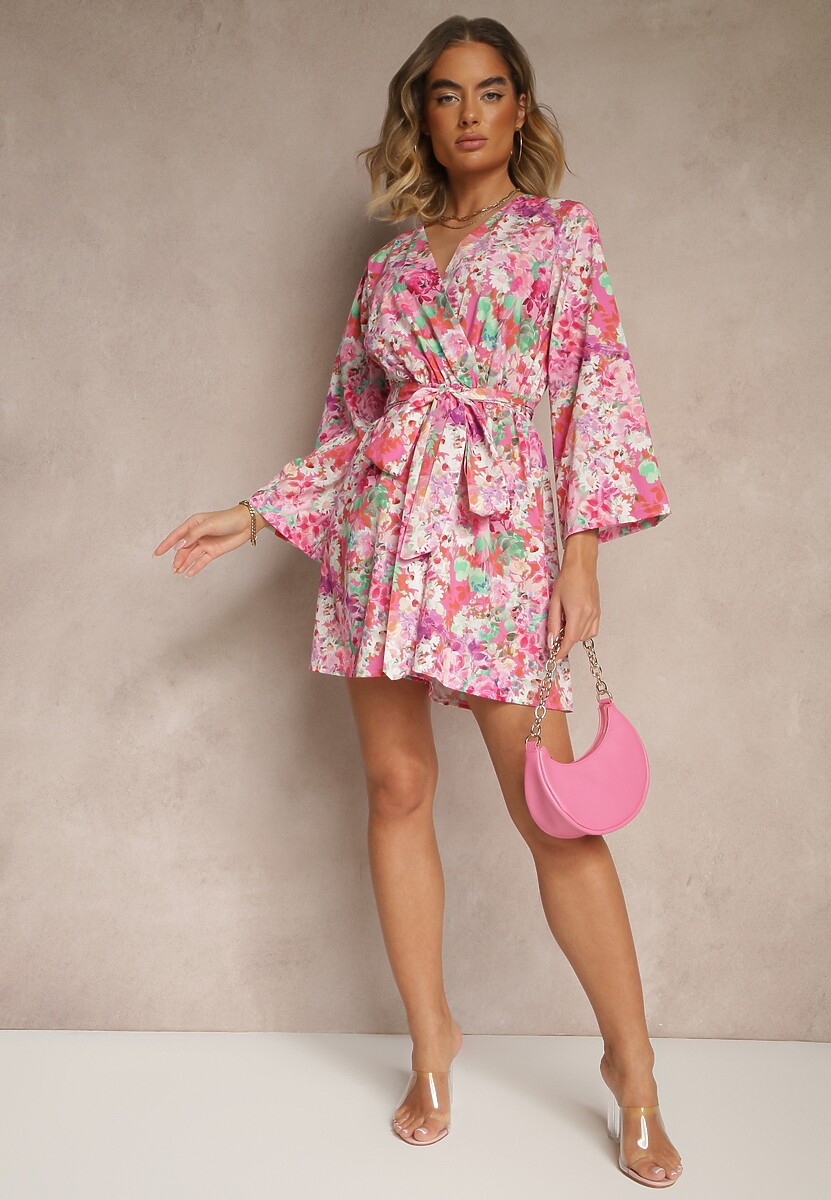 Różowy Kopertowy Kombinezon z Wiązanym Paskiem i Rozszerzanymi Rękawami Telurea