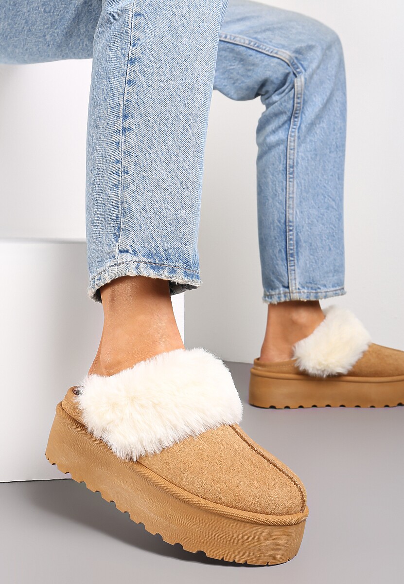 Czarne Kapcie na Grubej Podeszwie z Ozdobnym Futerkiem Sunessa