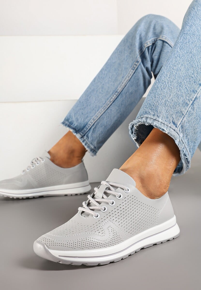 Szare Skórzane Buty Sportowe na Płaskiej Podeszwie ze Skórzaną Wkładką Ozdobione Perforacją Falali