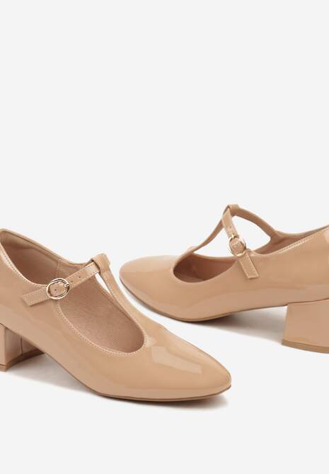 Beżowe Czółenka Lakierowane na Słupku Wykończone Sprzączką Velarise