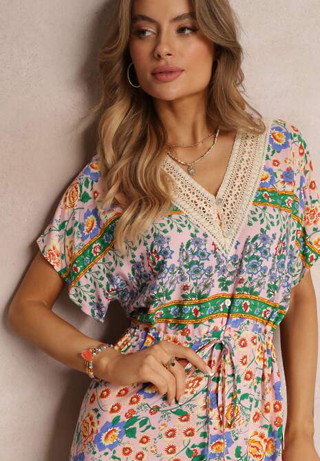 Różowo-Niebieska Sukienka Maxi ze Sznurkiem w Talii i Koronkową Wstawką przy Dekolcie Mererid