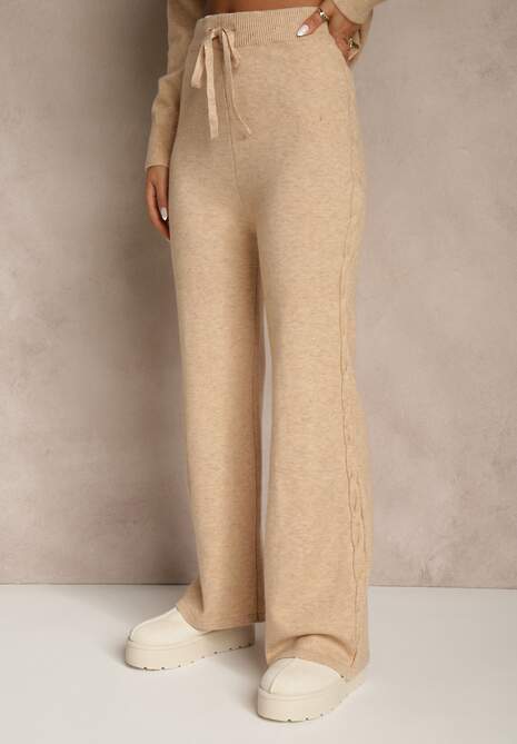 Beżowy Dzianinowy Komplet z Wełną w Warkoczowy Splot Spodnie i Sweter Reinette