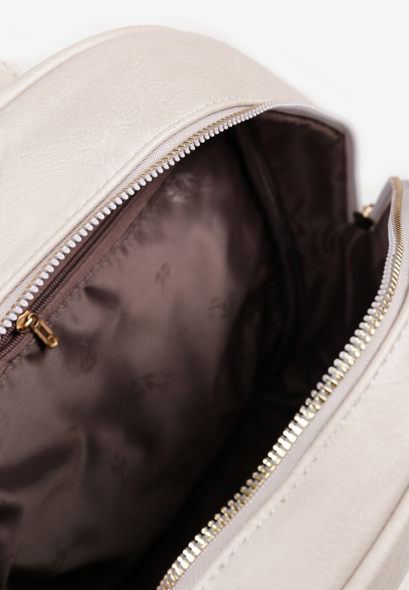 Jasnobeżowy Plecak z Ozdobną Aplikacją i Suwakiem Milaretta