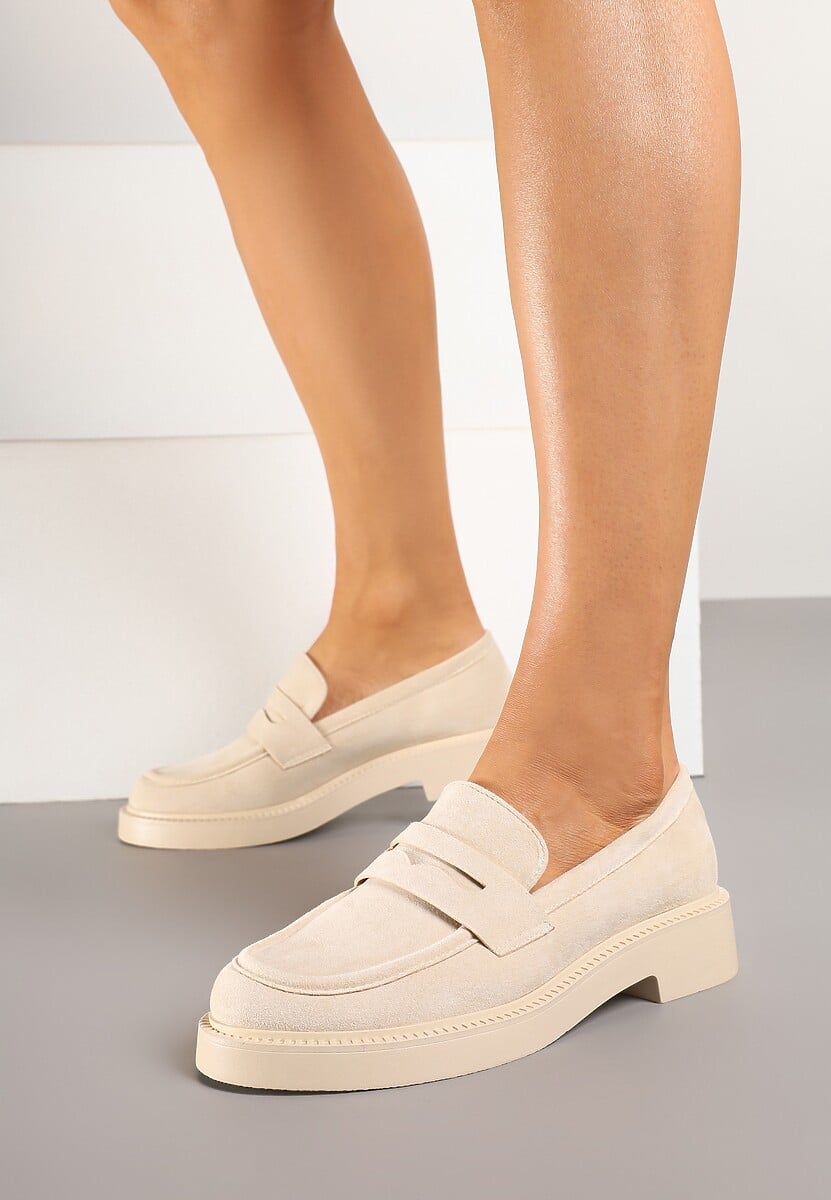 Beżowe Mokasyny Ozdobione z Przodu Paskiem Jelzivis