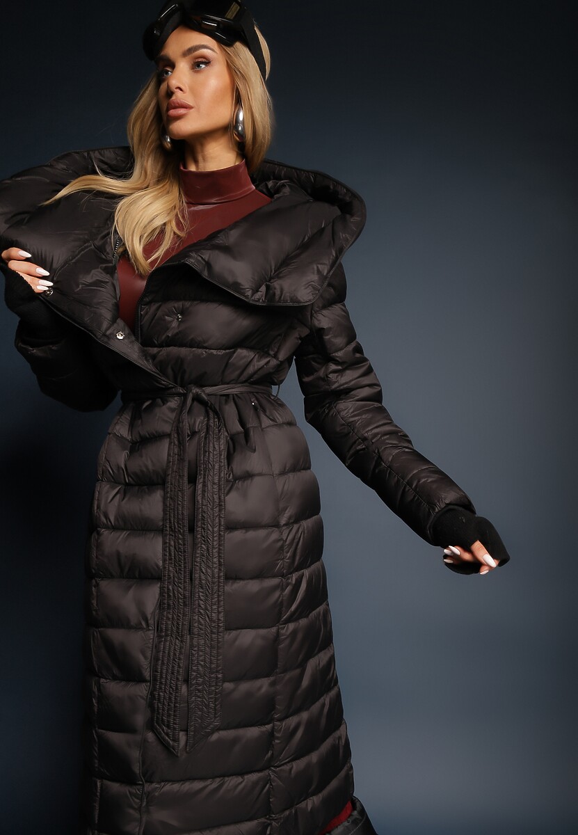 Czarna Kurtka Płaszcz z Szerokim Kołnierzem i Kapturem Wiązana w Pasie Lilave