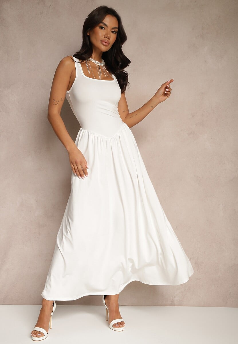 Biała Rozkloszowana Sukienka z Wiskozą i Kwadratowym Dekoltem Ravvia