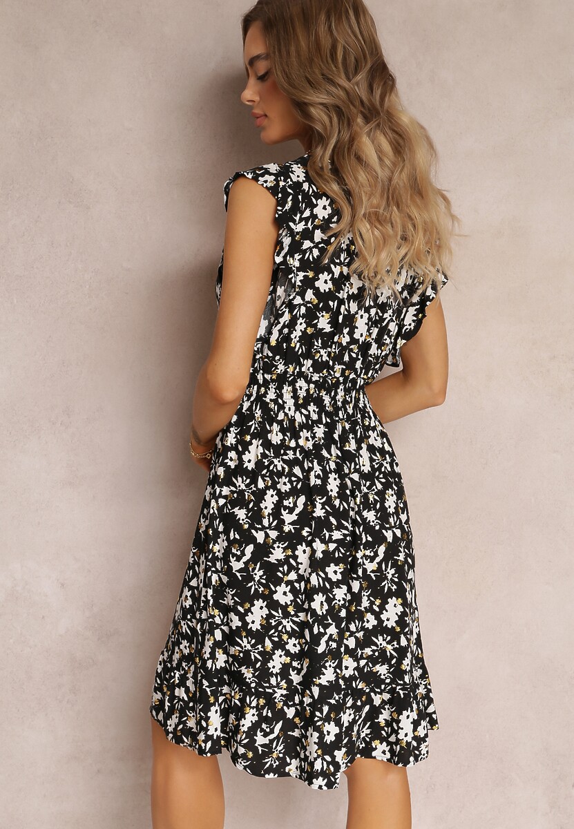 Czarna Wiskozowa Sukienka o Rozkloszowanym fasonie z Metalicznym Nadrukiem Aurasana