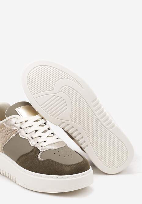 Ciemnozielone Sneakersy na Platformie Ozdobione Metalicznymi Elementami Miaraena