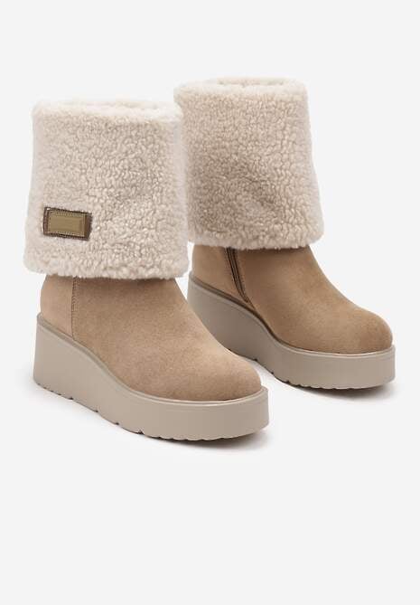 Beżowe Botki na Koturnie Ozdobione Barankiem i Wywiniętą Cholewką Irissinae