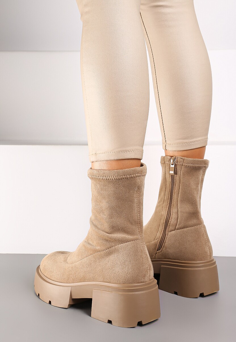 Ciemnobeżowe Botki na Platformie z Dopasowaną Cholewką Tinor