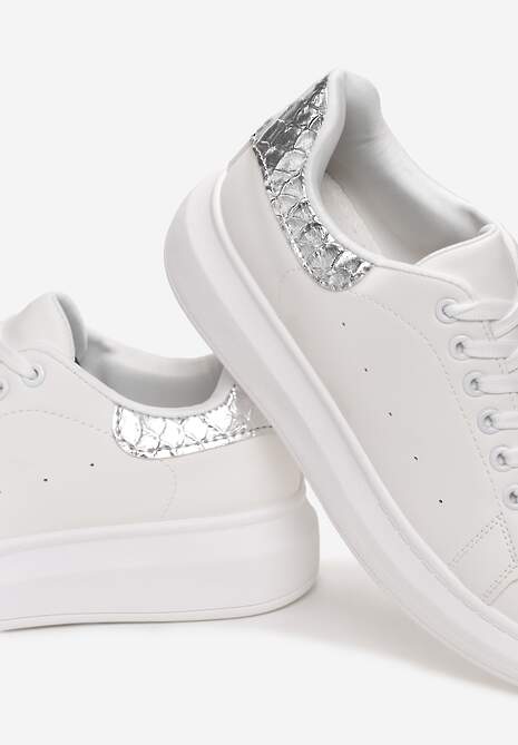 Biało-Srebrne Sneakersy na Niskiej Platformie w Klasycznym Stylu Lucid Dream