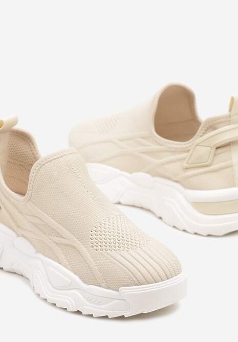 Beżowe Siateczkowe Buty Sportowe Sneakersy Wsuwane Zdobione Tłoczeniami Nusadela