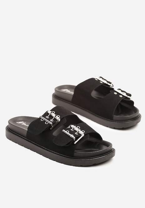 Czarne Klapki Ozdobione Klamrami Teitelle