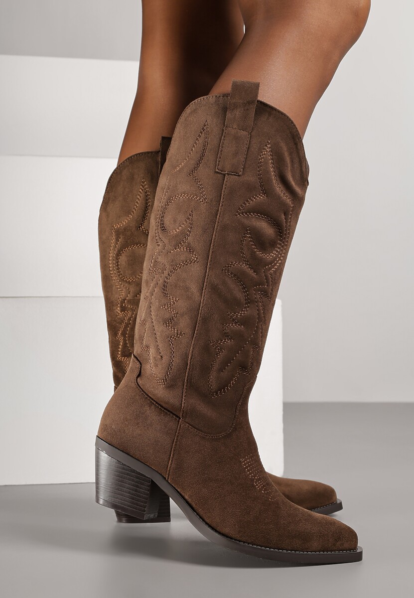 Ciemnobeżowe Kozaki Typu Kowbojki w Klasycznym Stylu z Imitacji Zamszu Rilamira