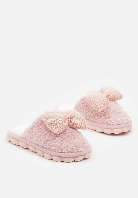 Różowe Kapcie z Futerka z Kokardką na Ozdobnej Podeszwie Vamissa