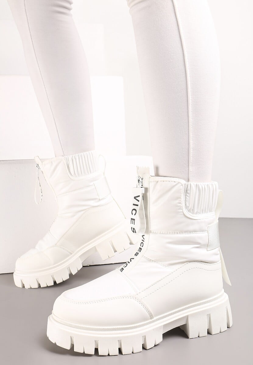 Czarne Śniegowce z Pikowaną Cholewką i Suwakiem Desmoria