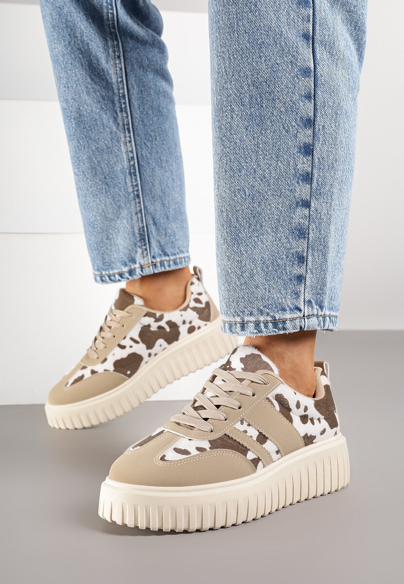 Brązowo-Białe Sneakersy na Tłoczonej Platformie z Paskami Ozdobione Printem w Krowie Łaty Rilasena