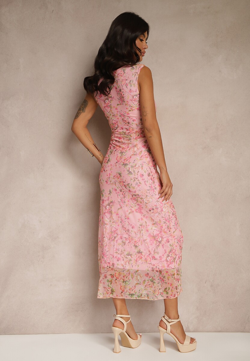 Różowa Sukienka Typu Bodycon w Kwiatowy Wzór Melavela