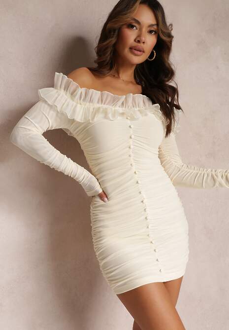 Jasnobeżowa Marszczona Sukienka Mini Hiszpanka z Falbanką i Ozdobnymi Guzikami Florens