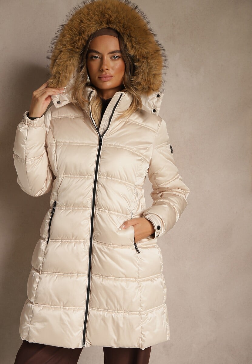 Czarna Pikowana Kurtka o Długim Fasonie z Odpinanym Kapturem z Futerkiem  Fenalda