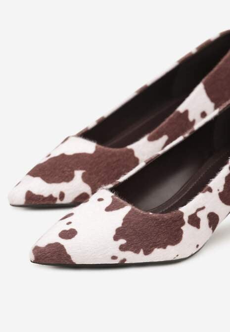 Brązowe Czółenka w Krowie Łaty ze Szpiczastym Noskiem na Kaczuszce Illsaria