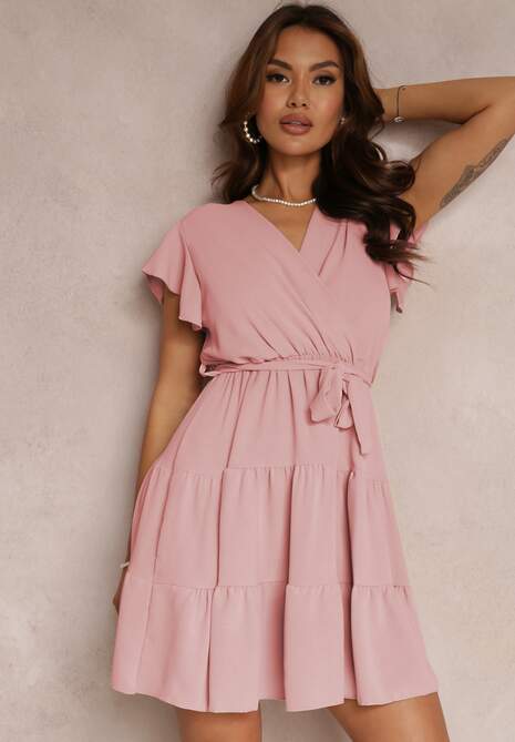 Różowa Sukienka z Paskiem Phaedrialla