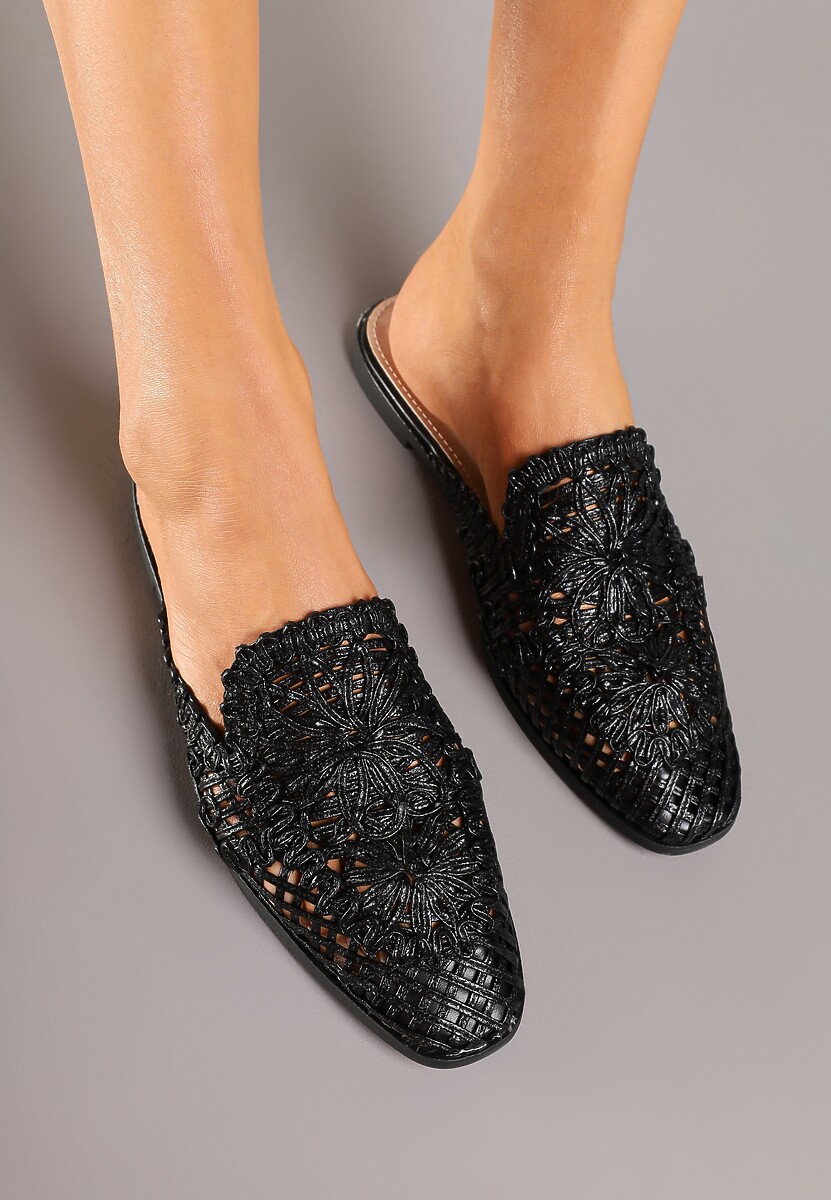 Czarne Klapki Mule Ozdobione Koronką Setilwena