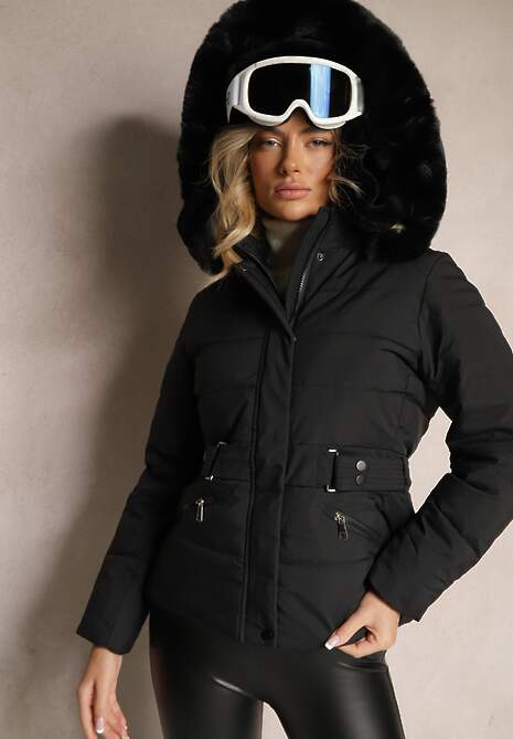 Czarna Zimowa Kurtka z Pikowanymi Przeszyciami Kapturem z Futerkiem i Paskiem w Talii Hetisha