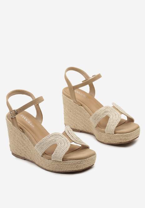 Beżowe Casualowe Sandały na Koturnie w Stylu Boho Comarae