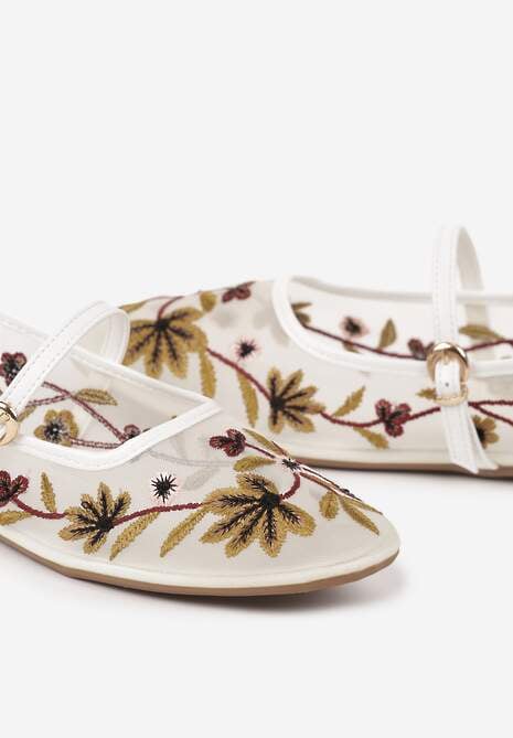 Białe Balerinki z Siateczki w Stylu Mary Jane Zdobione Kwiatowym Haftem Nitelissa