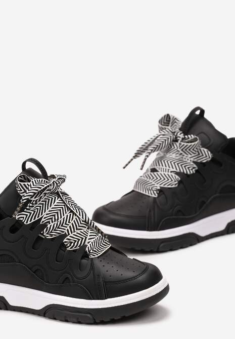 Czarne Sneakersy z Szerokimi Sznurówkami Nolita