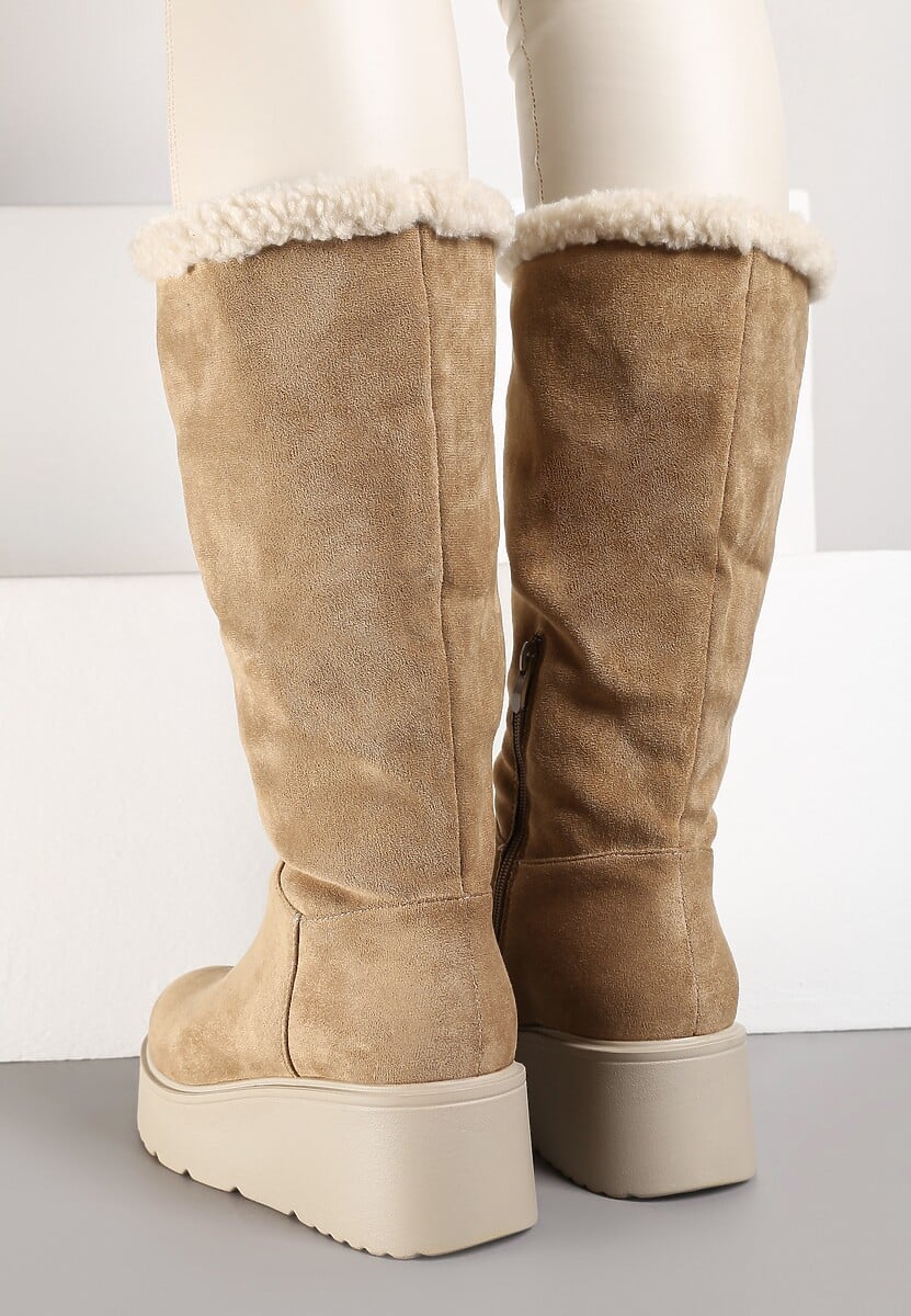 Beżowe Botki na Koturnie Ozdobione Barankiem i Wywiniętą Cholewką Irissinae