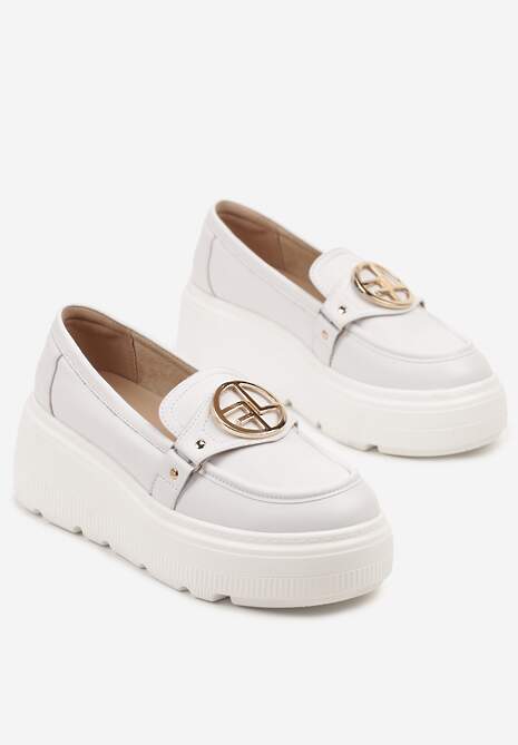 Białe Półbuty w Stylu Mokasynów ze Skórzaną Wkładką i Ozdobą Resora