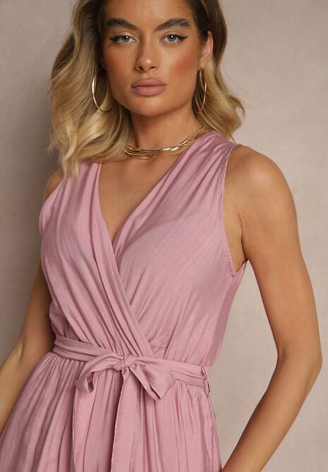 Fioletowy Kombinezon Taliowany z Wiskozą Ozdobiony Paskiem Evintria