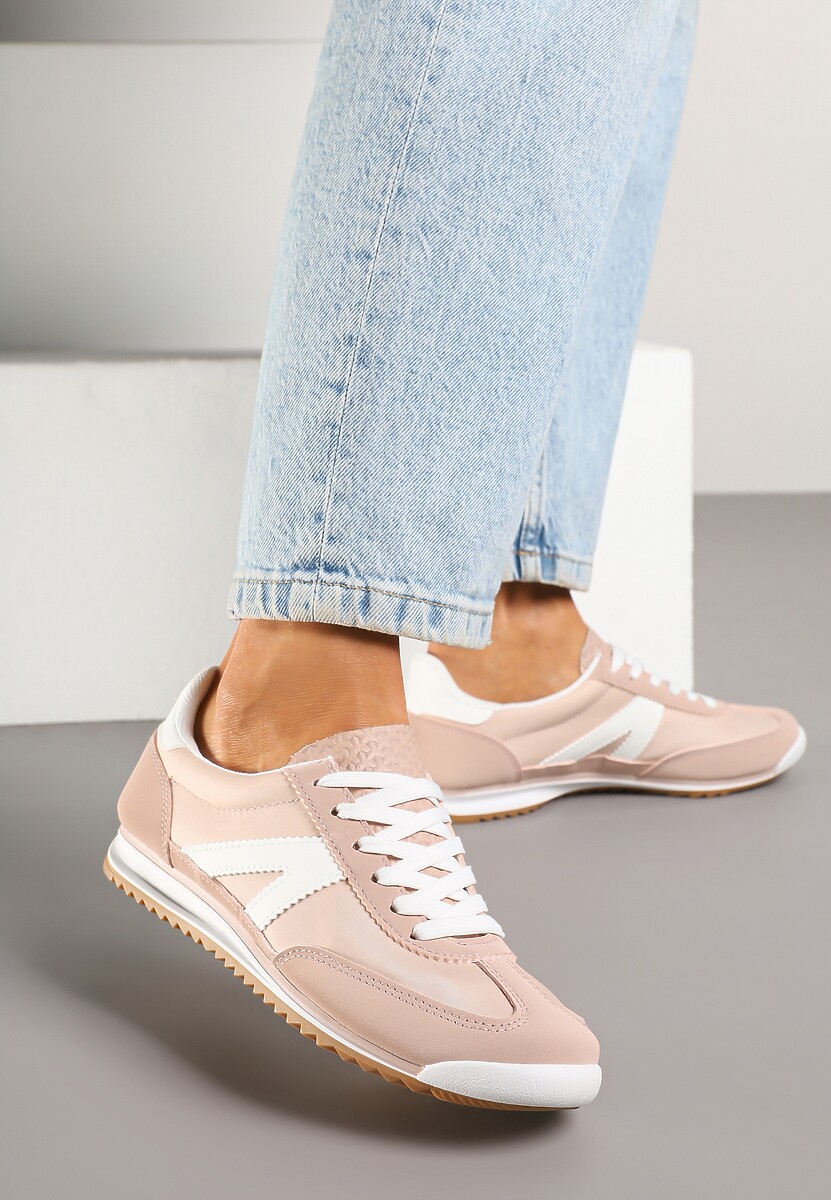 Jasnoróżowe Sneakersy Klasyczne Tenisówki Zdobione Przeszyciami Bortewi